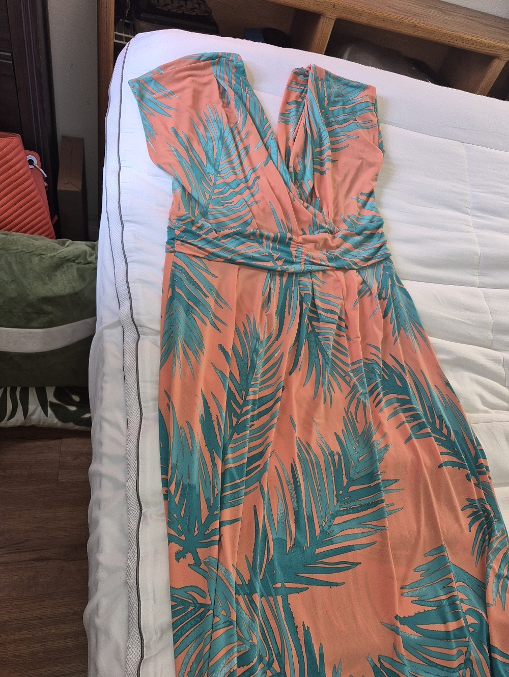 Imann sleeveless V-Neck Tropical Print Maxi Dress - Coral & Teal